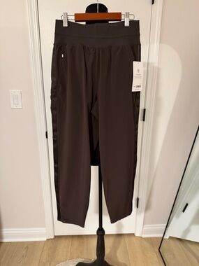 Athleta Chocolate Brown Women's Jogger Pants with Satin Side Stripe